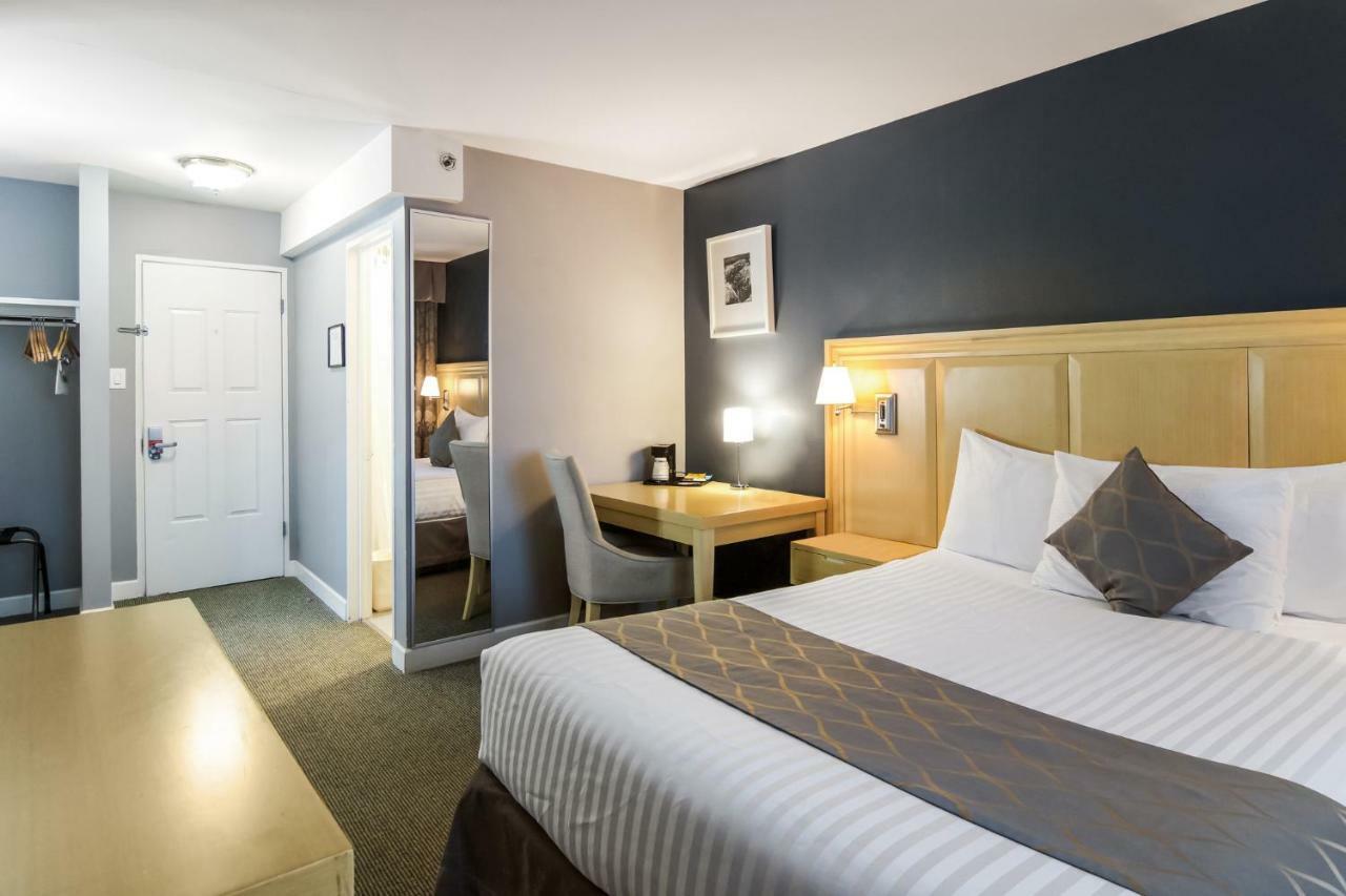 Red Lion Inn & Suites Abbotsford Kültér fotó